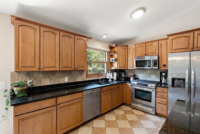 1460 Post Avenue, Park Twp, MI 49424