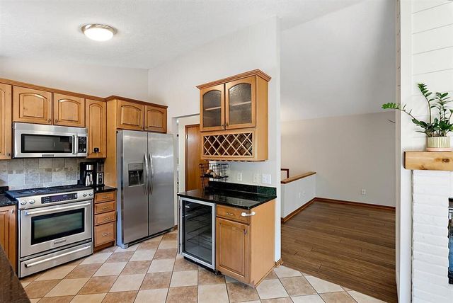 1460 Post Avenue, Park Twp, MI 49424