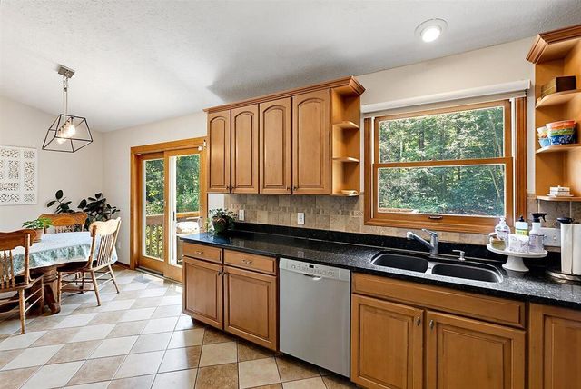 1460 Post Avenue, Park Twp, MI 49424