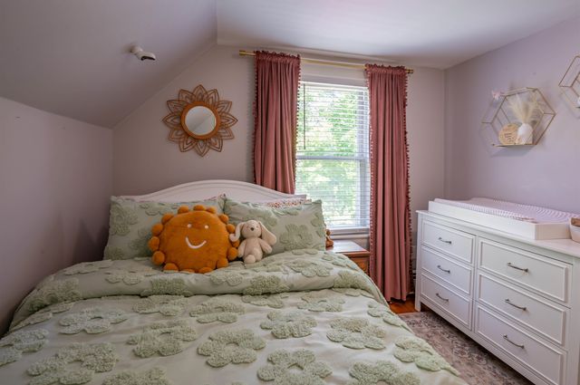 64 Henniker Street, Hillsborough, NH 03244