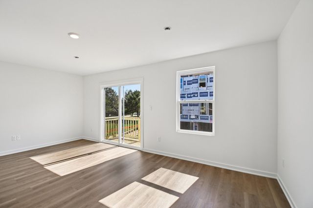 1393 Oakfield Lane, Pingree Grove, IL 60140