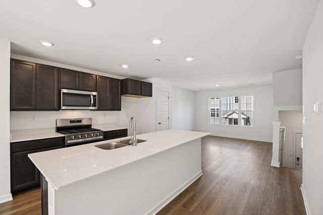 1393 Oakfield Lane, Pingree Grove, IL 60140