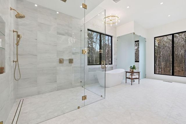 125 Oak Leaf Trail, Milton, GA 30004