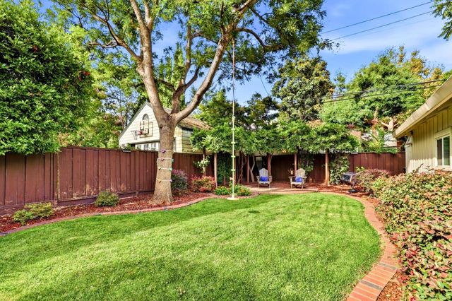 656 S 14th Street, San Jose, CA 95112