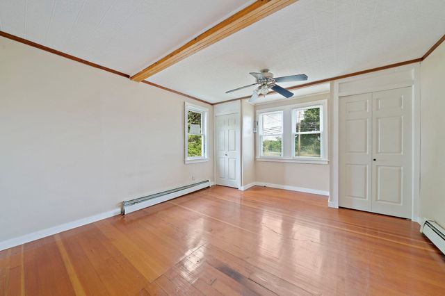 57 Main St, Lakeville, MA 02347