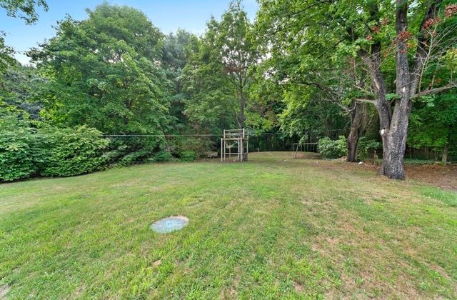 57 Main St, Lakeville, MA 02347