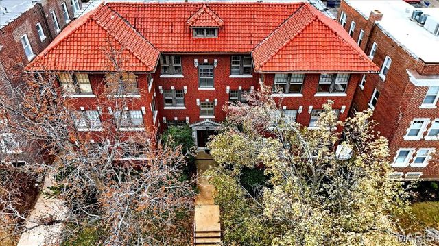 6328 Northwood Avenue 3W, St Louis, MO 63105