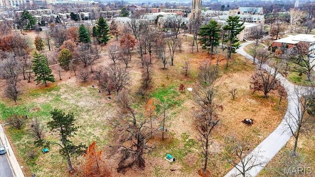 6328 Northwood Avenue 3W, St Louis, MO 63105