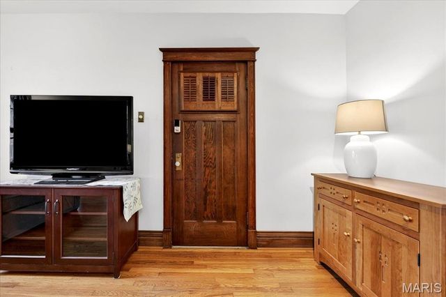 6328 Northwood Avenue 3W, St Louis, MO 63105