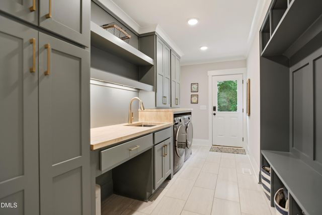 801 N First Avenue, Knightdale, NC 27545