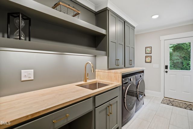 801 N First Avenue, Knightdale, NC 27545