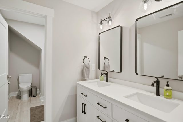 801 N First Avenue, Knightdale, NC 27545