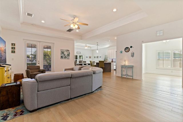 6318 31ST STREET S, St Petersburg, FL 33712