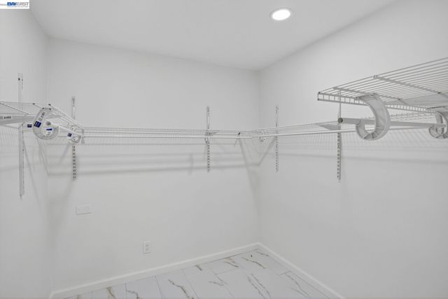 350 Elysian Fields Dr, Oakland, CA 94605