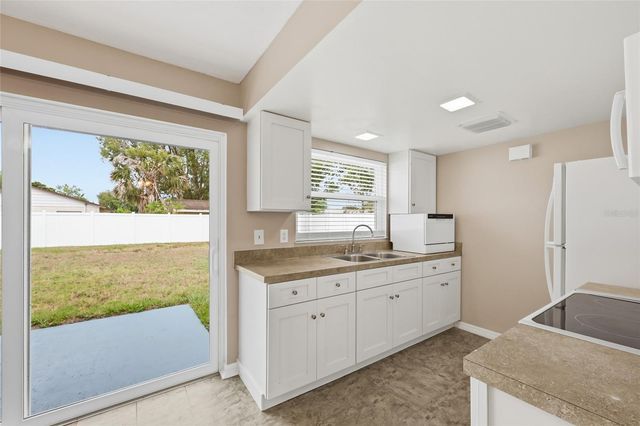 4048 CASTLEGATE DRIVE, Orlando, FL 32839