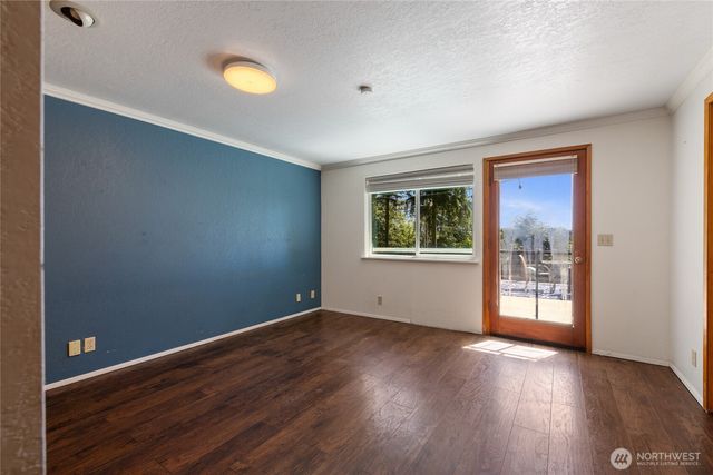 7211 E Grapeview Loop, Allyn, WA 98524