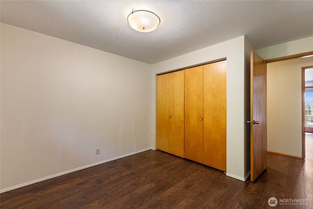 7211 E Grapeview Loop, Allyn, WA 98524