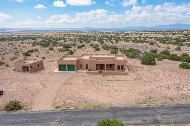 81 Cerro Alto Road, Lamy, NM 87540