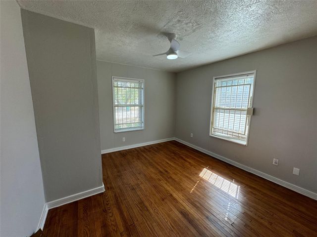 125 Pomeroy Avenue, Pasadena, TX 77506