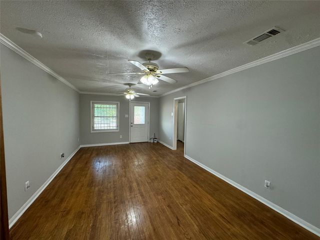 125 Pomeroy Avenue, Pasadena, TX 77506