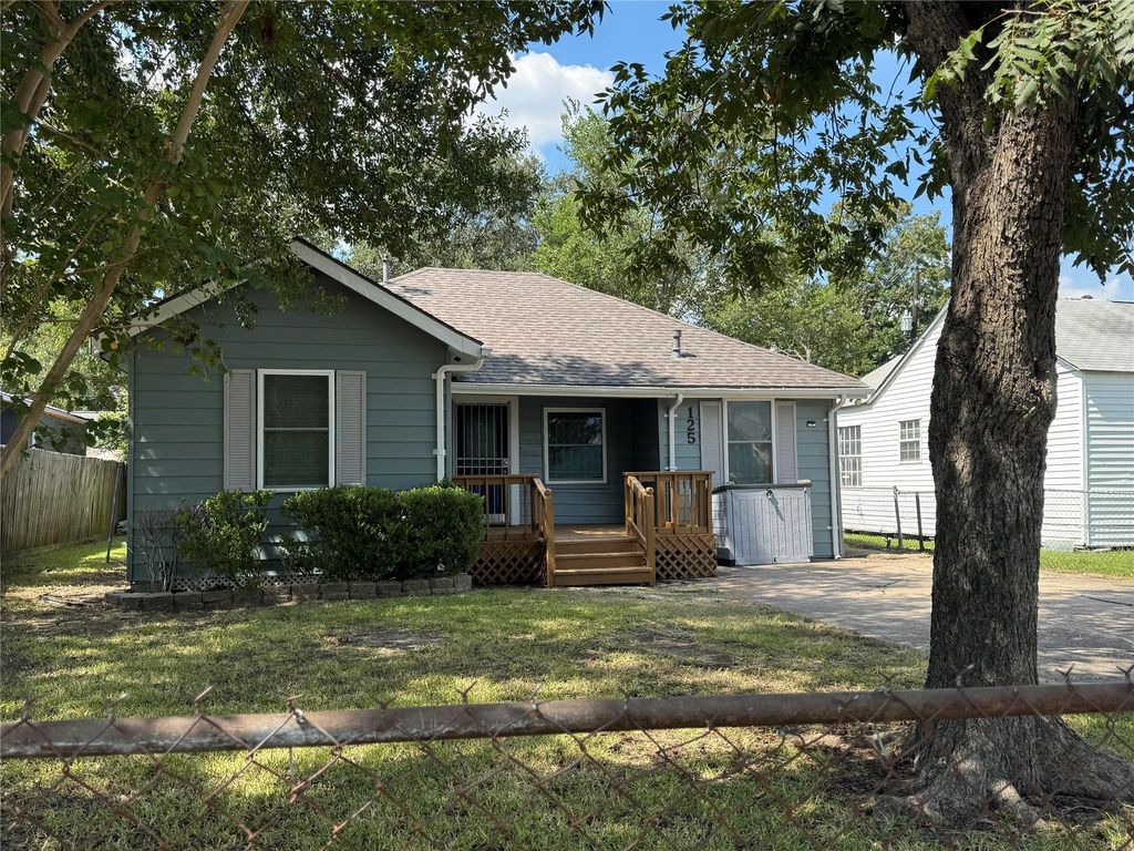 125 Pomeroy Avenue, Pasadena, TX 77506