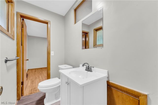 3460 Hetzel Drive, Parma, OH 44134