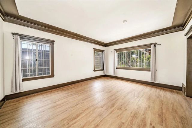1254 S Manhattan, Los Angeles, CA 90019