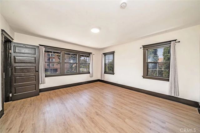 1254 S Manhattan, Los Angeles, CA 90019