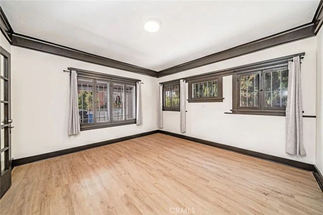 1254 S Manhattan, Los Angeles, CA 90019