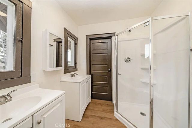 1254 S Manhattan, Los Angeles, CA 90019