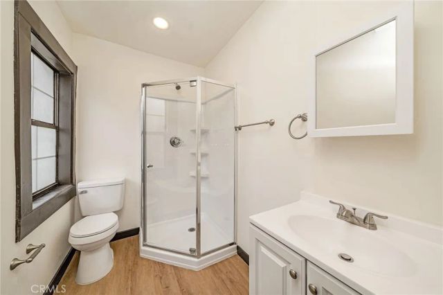 1254 S Manhattan, Los Angeles, CA 90019