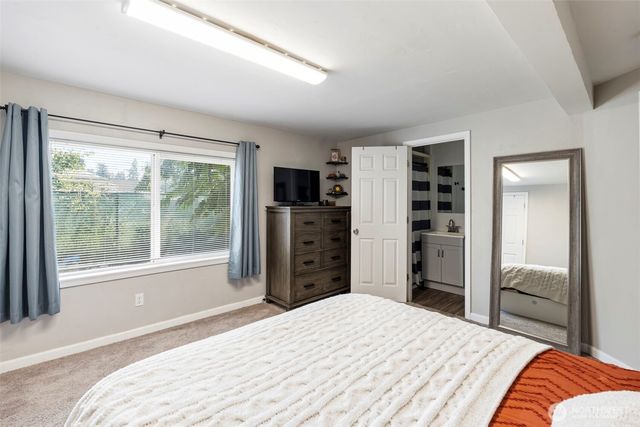 2004 Earl Street, Centralia, WA 98531