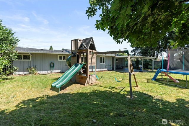 2004 Earl Street, Centralia, WA 98531