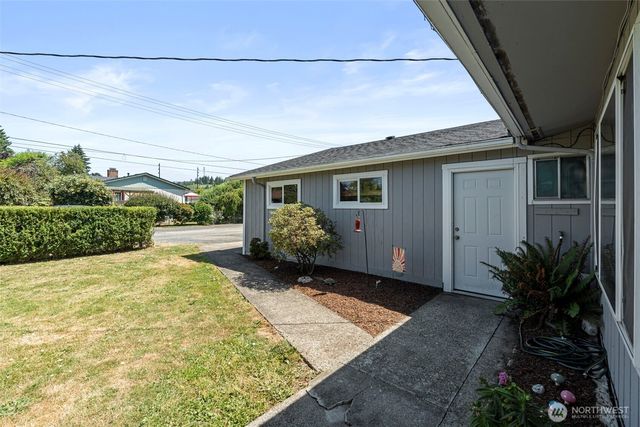 2004 Earl Street, Centralia, WA 98531