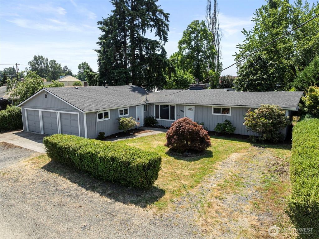2004 Earl Street, Centralia, WA 98531