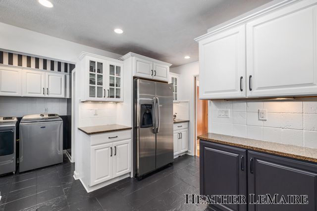 159 Louise Street Ne, Rockford City, MI 49341