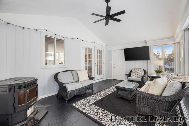 159 Louise Street Ne, Rockford City, MI 49341