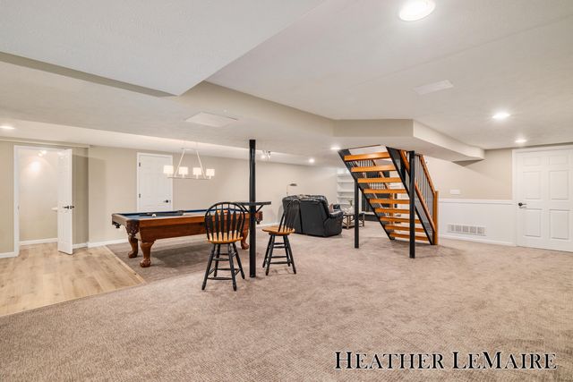 159 Louise Street Ne, Rockford City, MI 49341