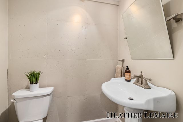 159 Louise Street Ne, Rockford City, MI 49341