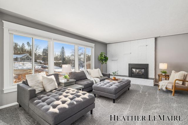 159 Louise Street Ne, Rockford City, MI 49341