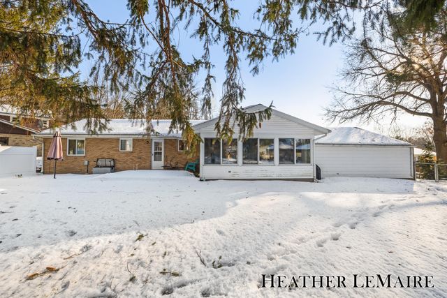 159 Louise Street Ne, Rockford City, MI 49341