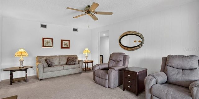 3595 40TH AVENUE S 2, St Petersburg, FL 33711