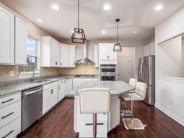 10054 Viburnum Drive, Plain City, OH 43064