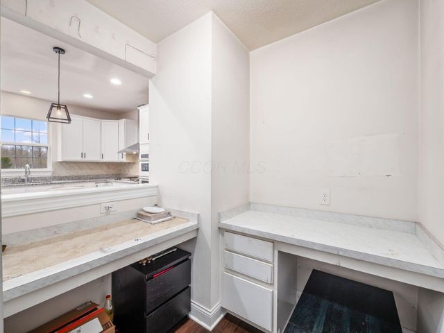 10054 Viburnum Drive, Plain City, OH 43064