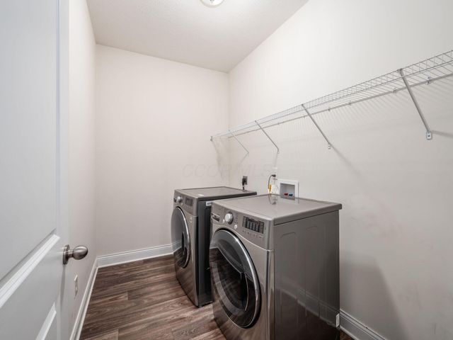 10054 Viburnum Drive, Plain City, OH 43064