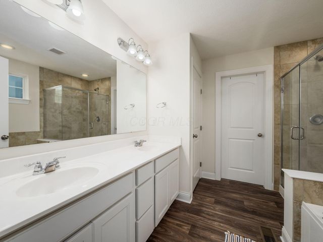 10054 Viburnum Drive, Plain City, OH 43064