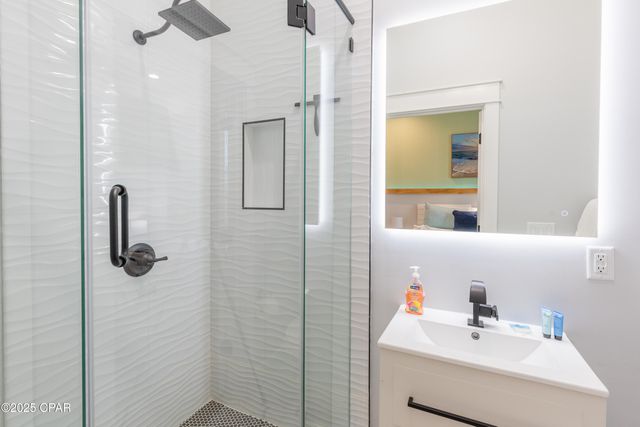 6606 Thomas Drive A & B, Panama City, FL 32408