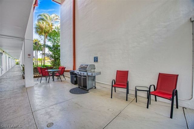 1700 Pine Valley DR 210, Fort Myers, FL 33907