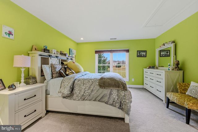 19 SIENNA DR, Landenberg, PA 19350