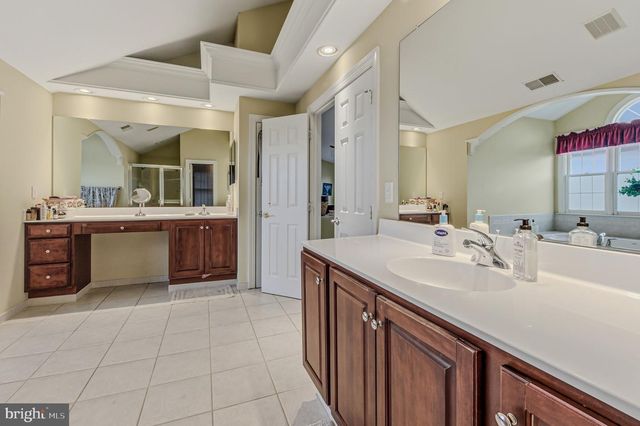 19 SIENNA DR, Landenberg, PA 19350